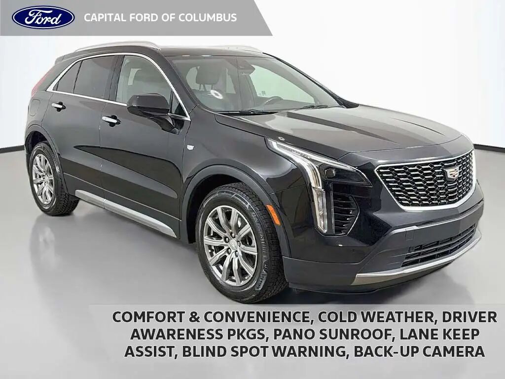 2019 Cadillac XT4 Premium Luxury — photo 1 of 11