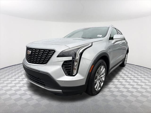 2022 Cadillac XT4 Premium Luxury