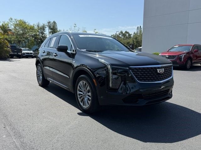 2025 Cadillac XT4