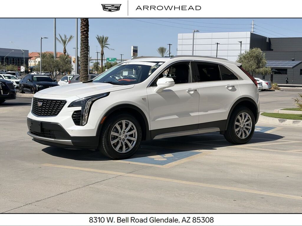 2023 Cadillac XT4 — photo 1 of 5