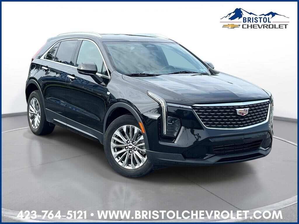 2024 Cadillac XT4 Premium Luxury — photo 1 of 1
