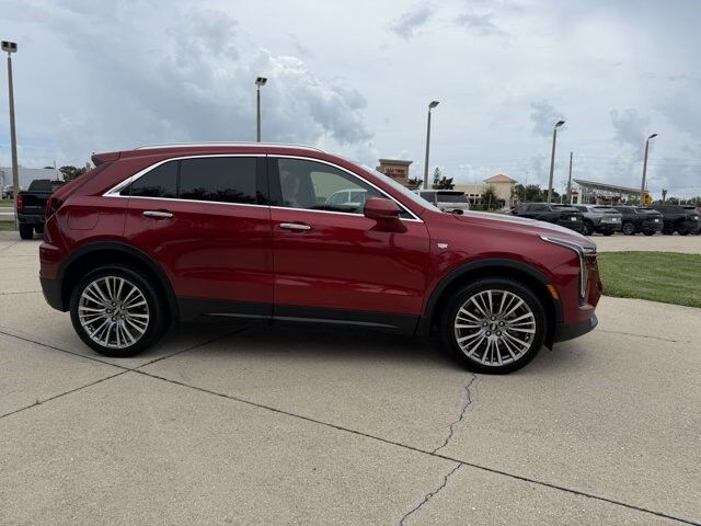 2024 Cadillac XT4