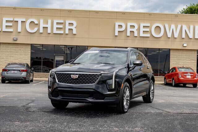 2025 Cadillac XT4 Premium Luxury