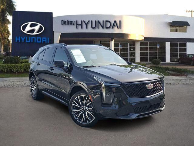 2024 Cadillac XT4 Sport