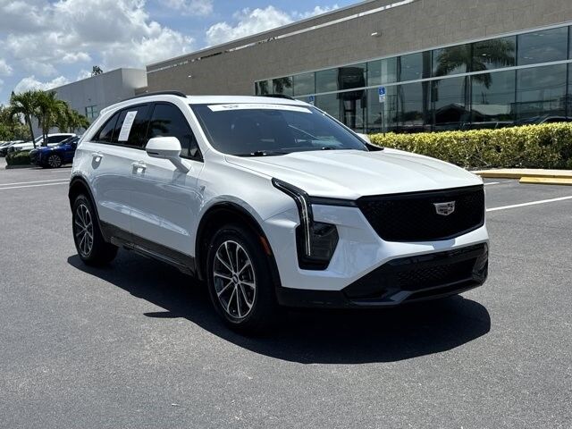 2024 Cadillac XT4