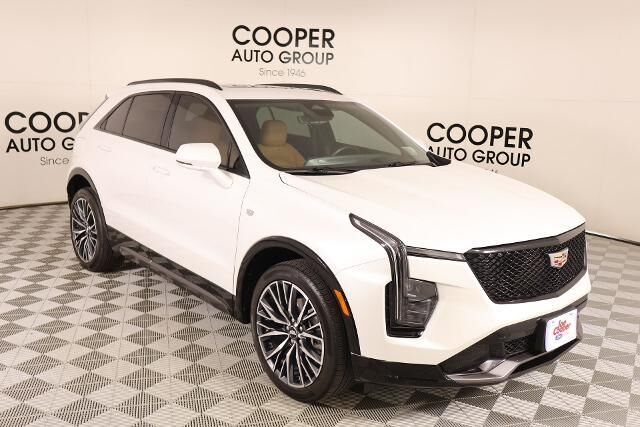 2024 Cadillac XT4 Sport — photo 1 of 13