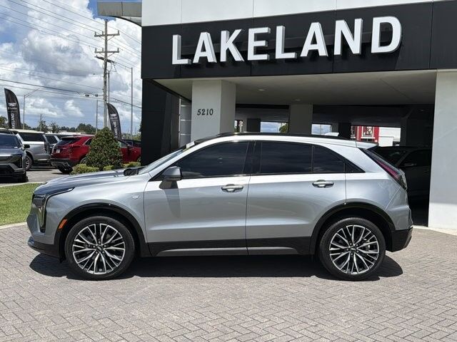 2025 Cadillac XT4