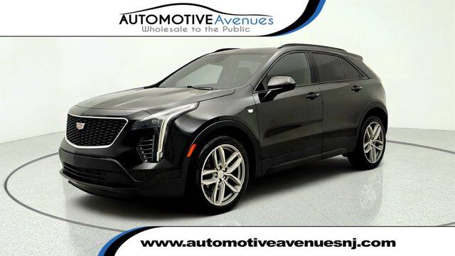 2019 Cadillac XT4 AWD Sport — photo 1 of 13