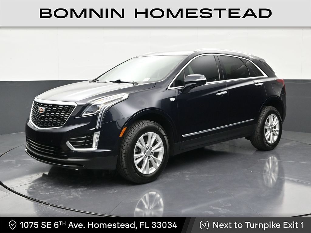2022 Cadillac XT5 — photo 1 of 7
