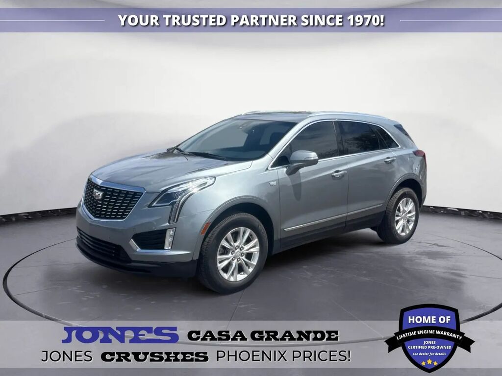 2024 Cadillac XT5 Luxury — photo 1 of 12