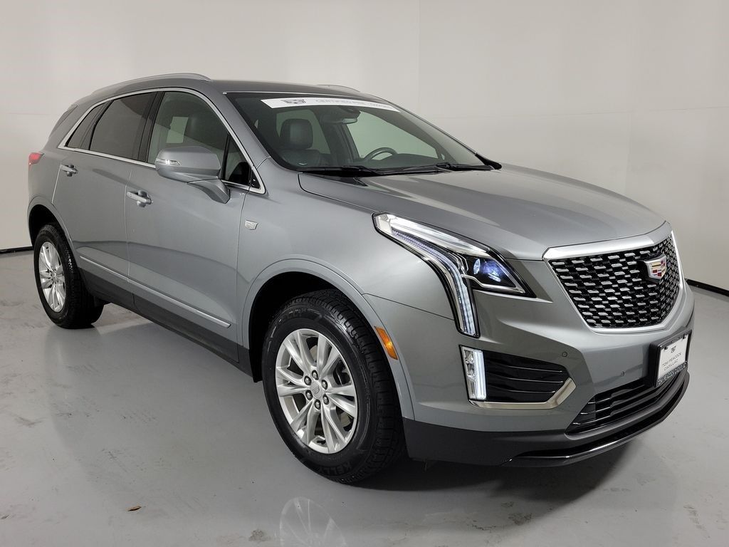 2023 Cadillac XT5 — photo 1 of 7