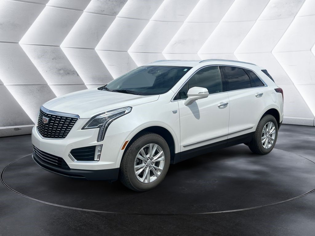 2024 Cadillac XT5 — photo 1 of 7