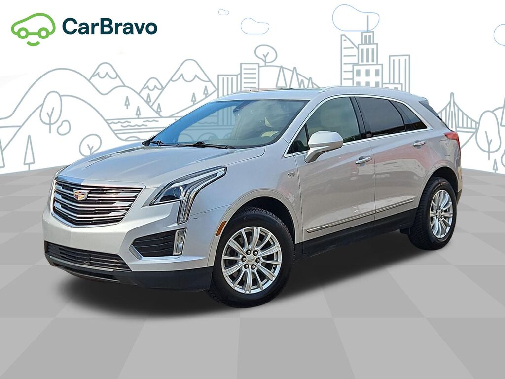 2017 Cadillac XT5 FWD — photo 1 of 6