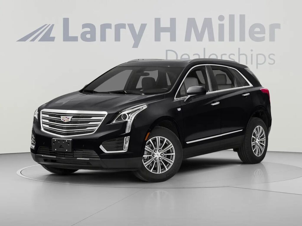 2019 Cadillac XT5 Base — photo 1 of 11