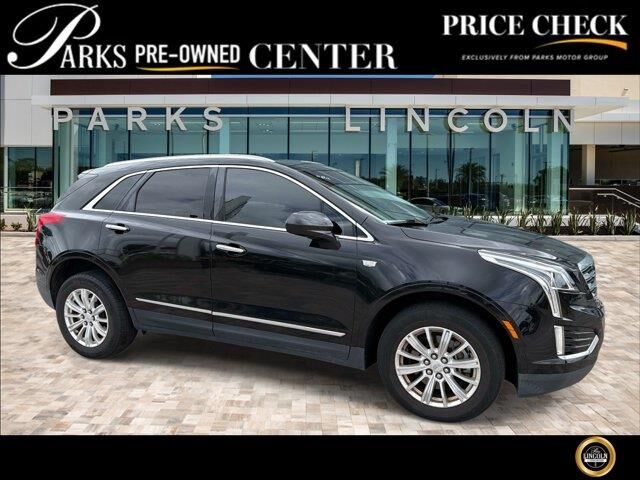 2017 Cadillac XT5 Base