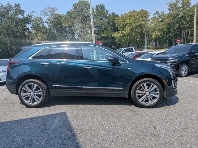 2024 Cadillac XT5 — photo 1 of 6
