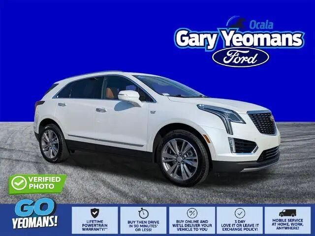 2025 Cadillac XT5 Premium Luxury — photo 1 of 13