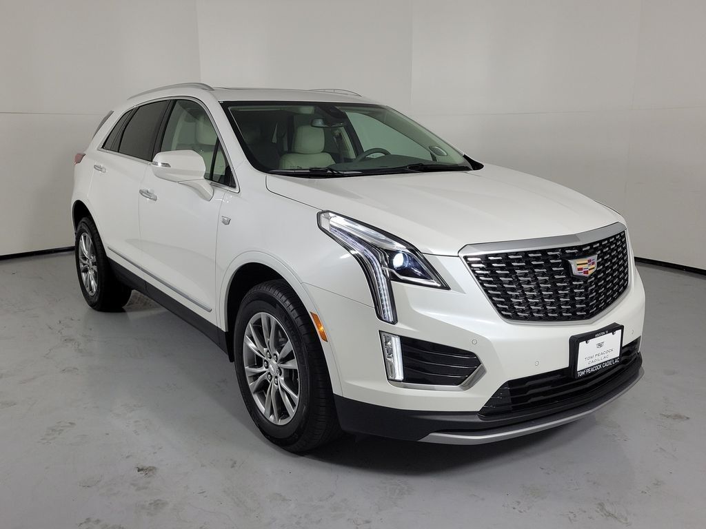 2022 Cadillac XT5 — photo 1 of 7