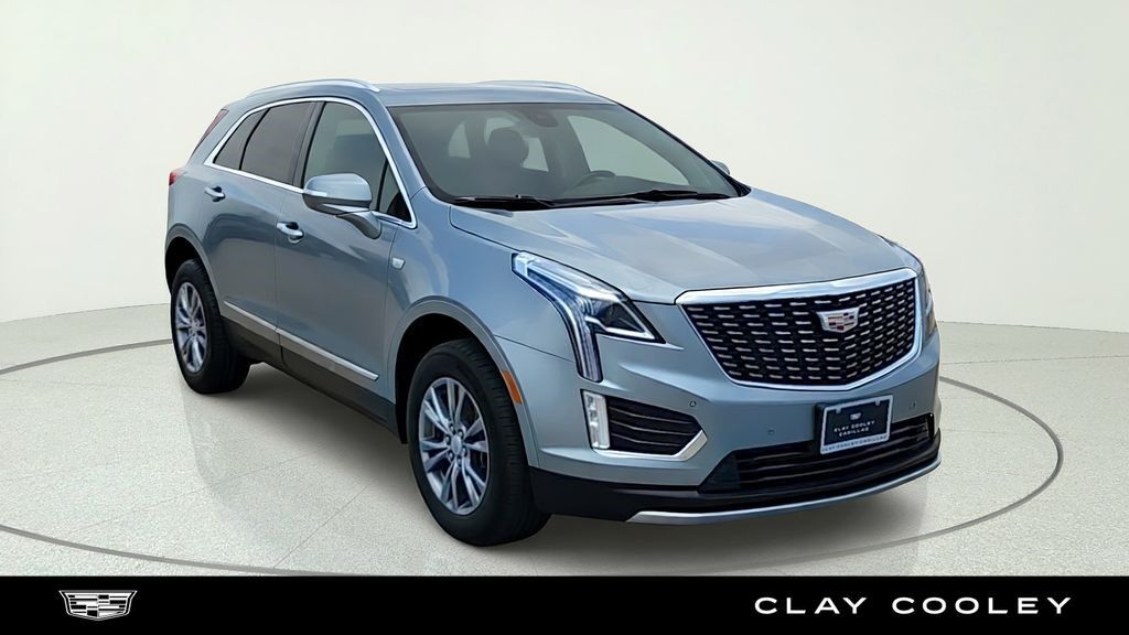 2023 Cadillac XT5 — photo 1 of 1