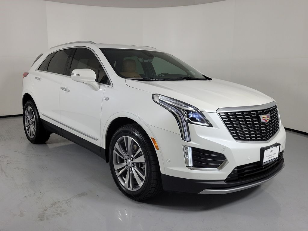 2024 Cadillac XT5 — photo 1 of 7