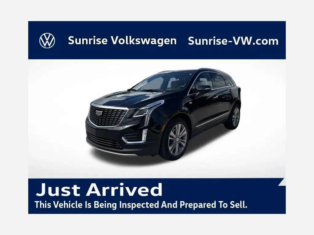 2024 Cadillac XT5 Premium Luxury — photo 1 of 13