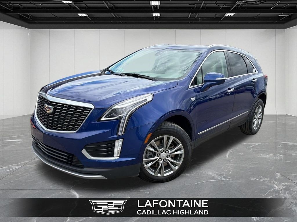 2023 Cadillac XT5 — photo 1 of 7