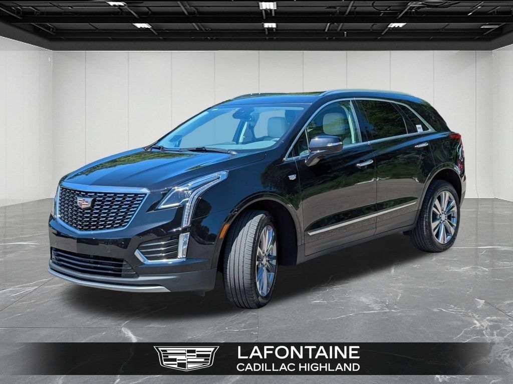 2023 Cadillac XT5 — photo 1 of 1