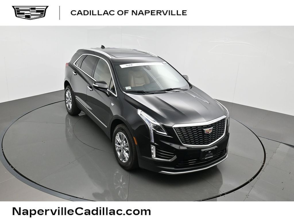 2023 Cadillac XT5 — photo 1 of 7