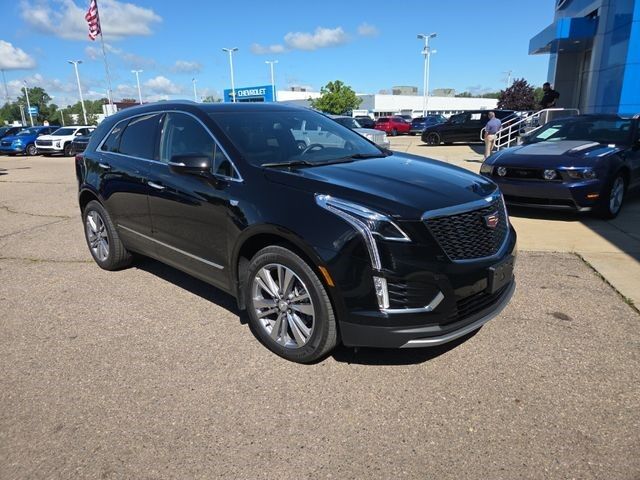 2025 Cadillac XT5