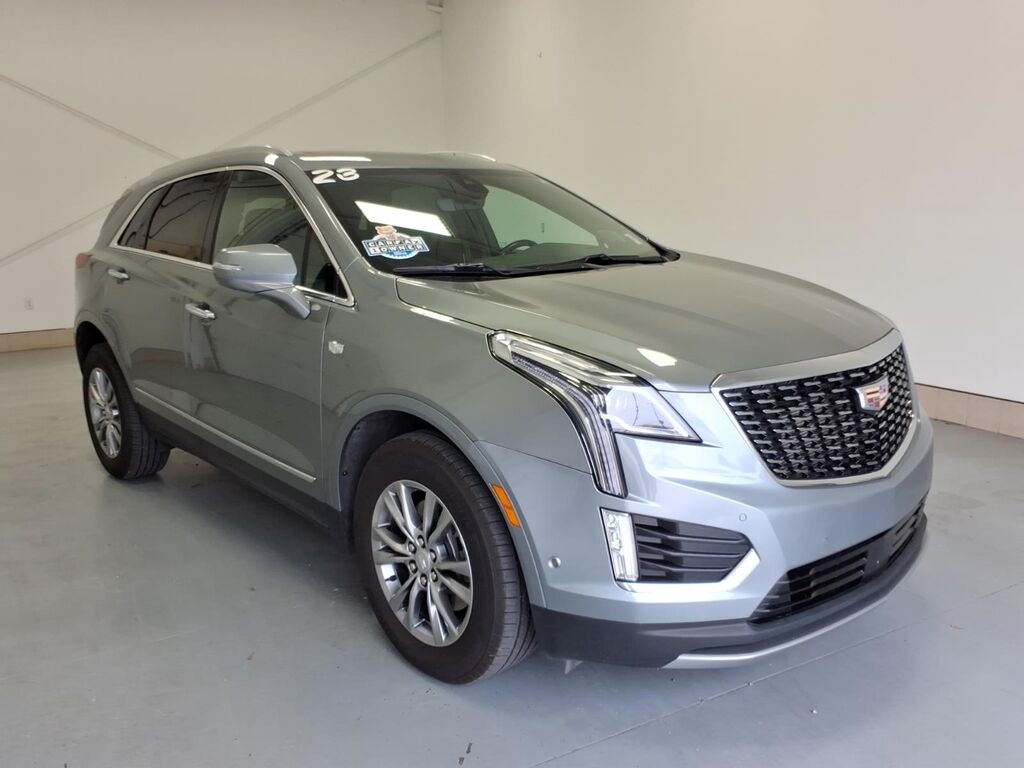2023 Cadillac XT5 — photo 1 of 7