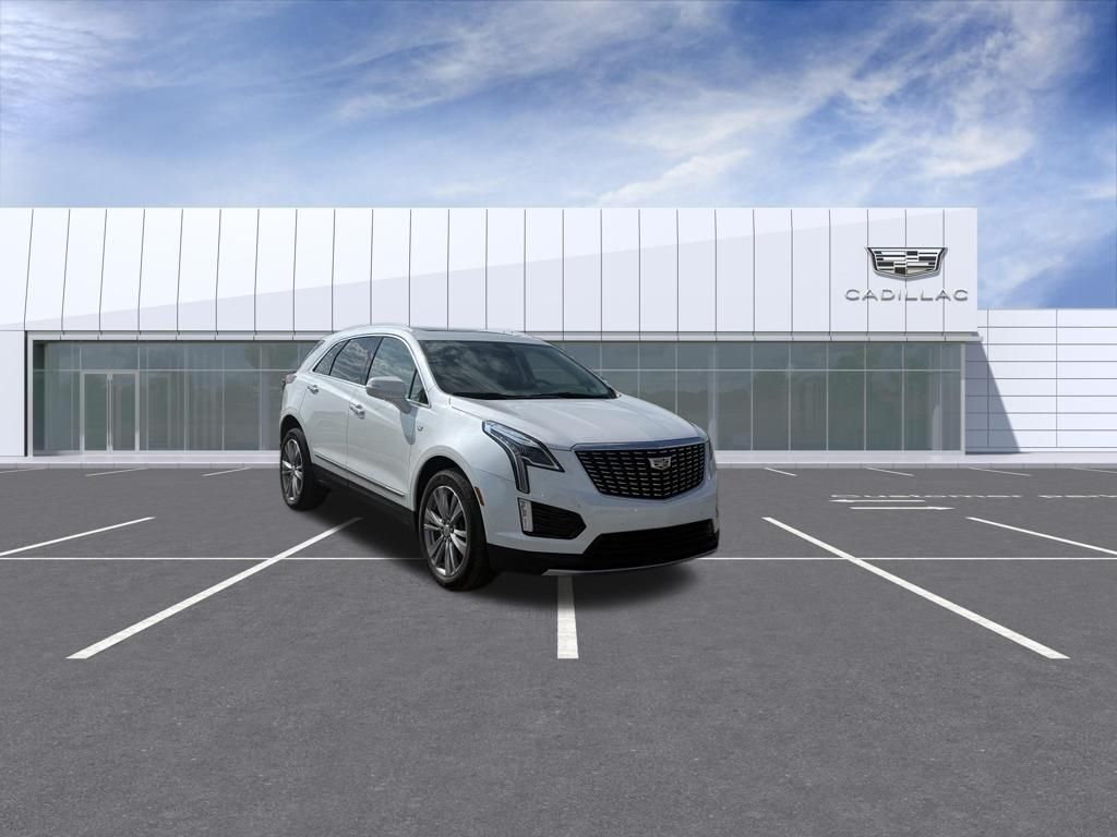 2024 Cadillac XT5 — photo 1 of 7