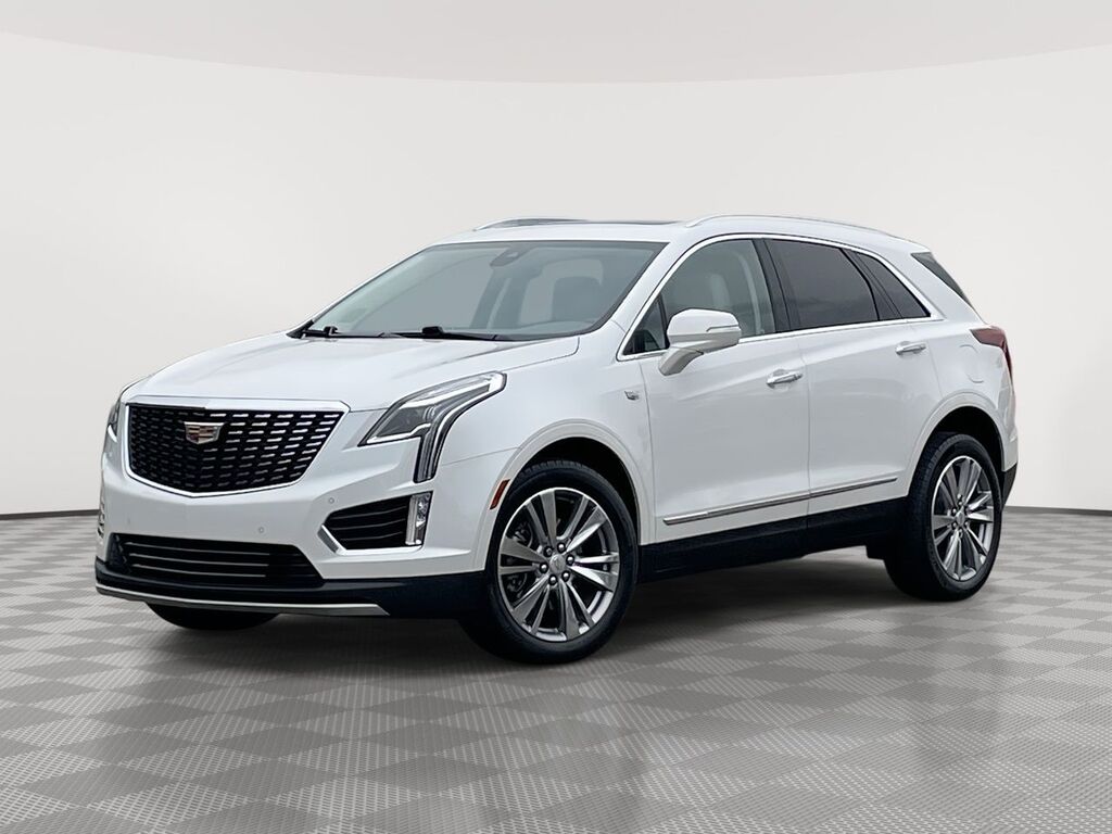 2023 Cadillac XT5 — photo 1 of 7