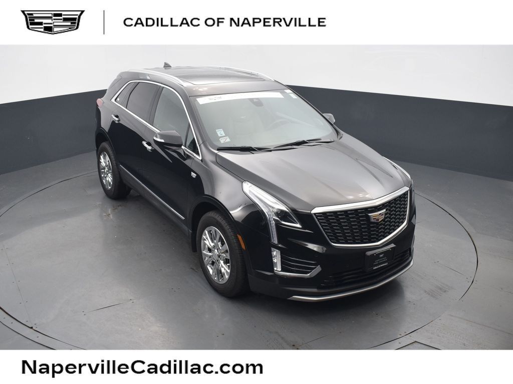 2023 Cadillac XT5 — photo 1 of 7