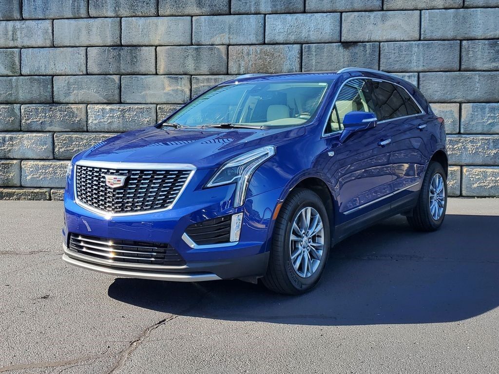 2023 Cadillac XT5 — photo 1 of 7