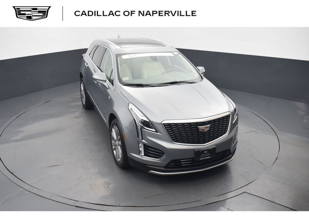2024 Cadillac XT5 — photo 1 of 7