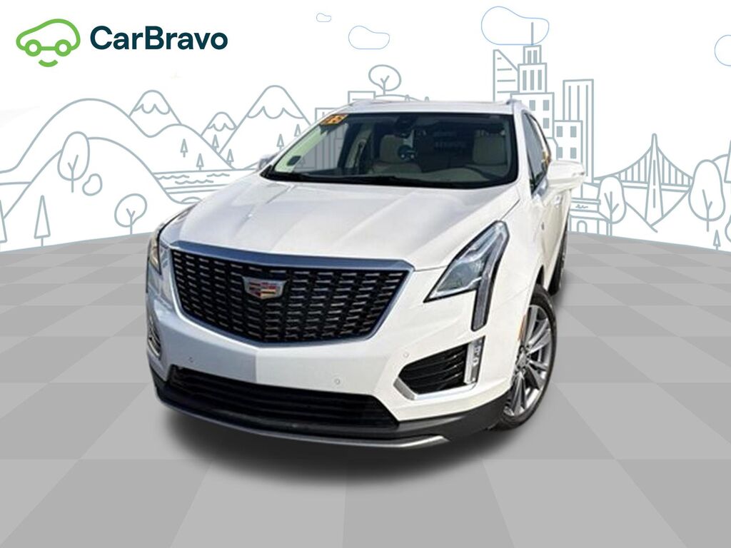 2025 Cadillac XT5 Premium Luxury — photo 1 of 7