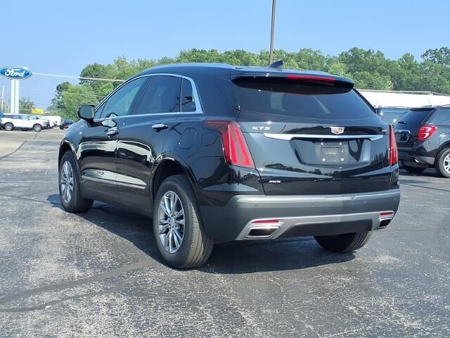 2021 Cadillac XT5 Premium Luxury