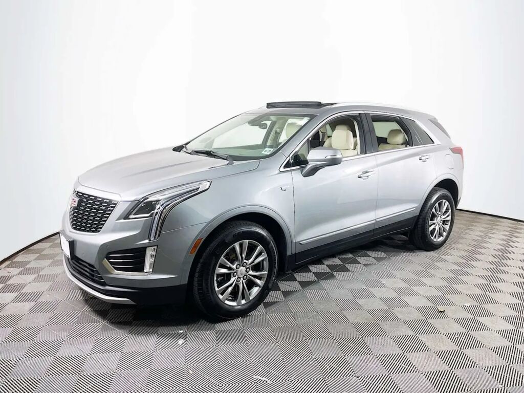 2023 Cadillac XT5 Premium Luxury — photo 1 of 1