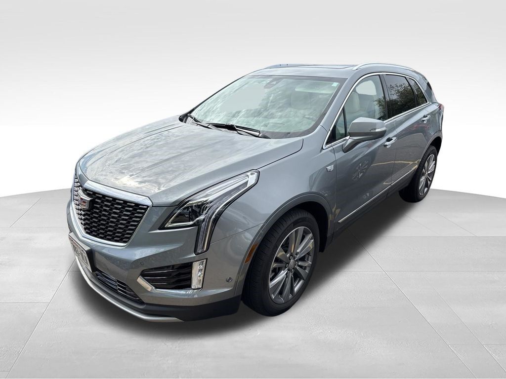 2024 Cadillac XT5 — photo 1 of 7