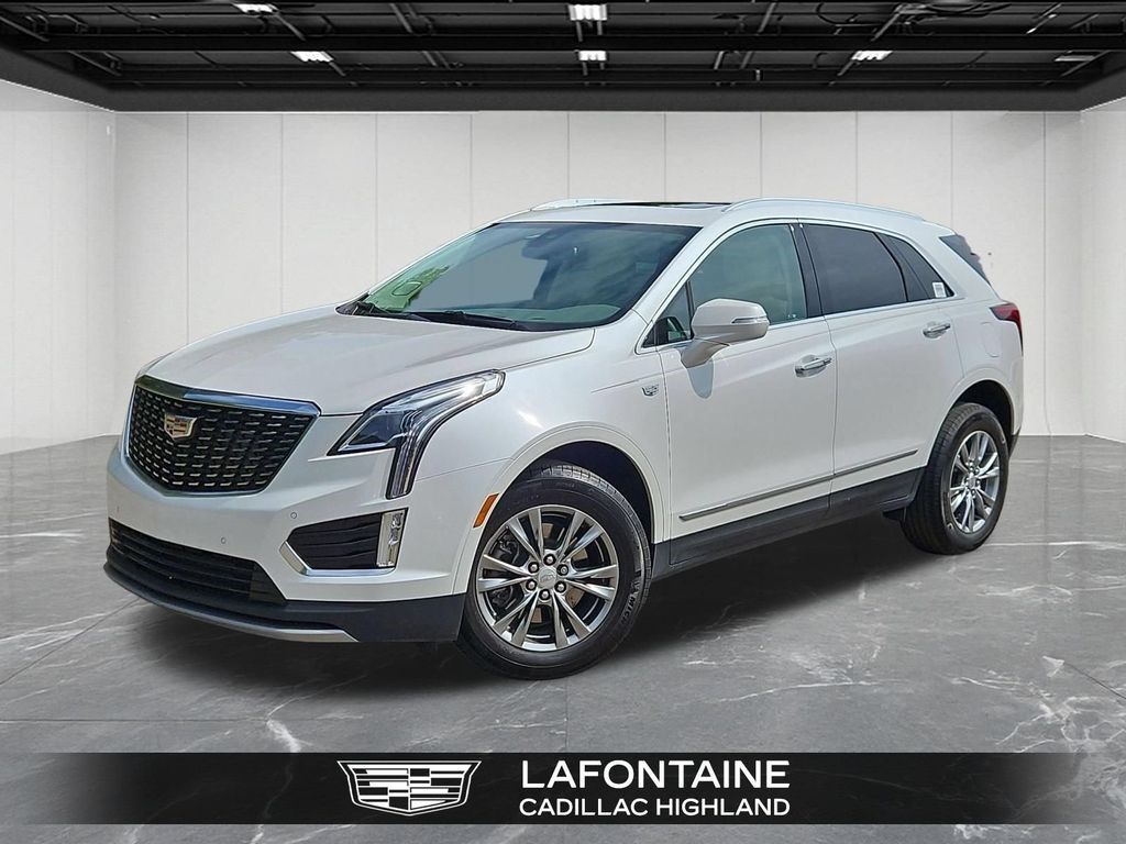 2023 Cadillac XT5 — photo 1 of 7