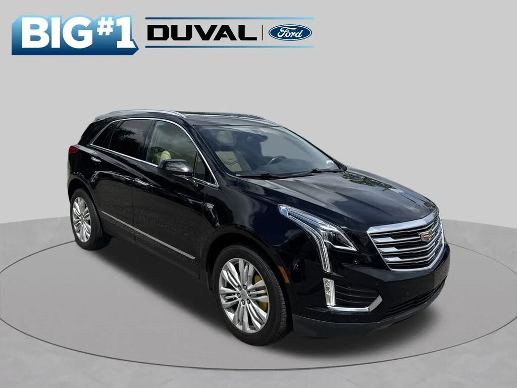 2018 Cadillac XT5 Premium Luxury — photo 1 of 13