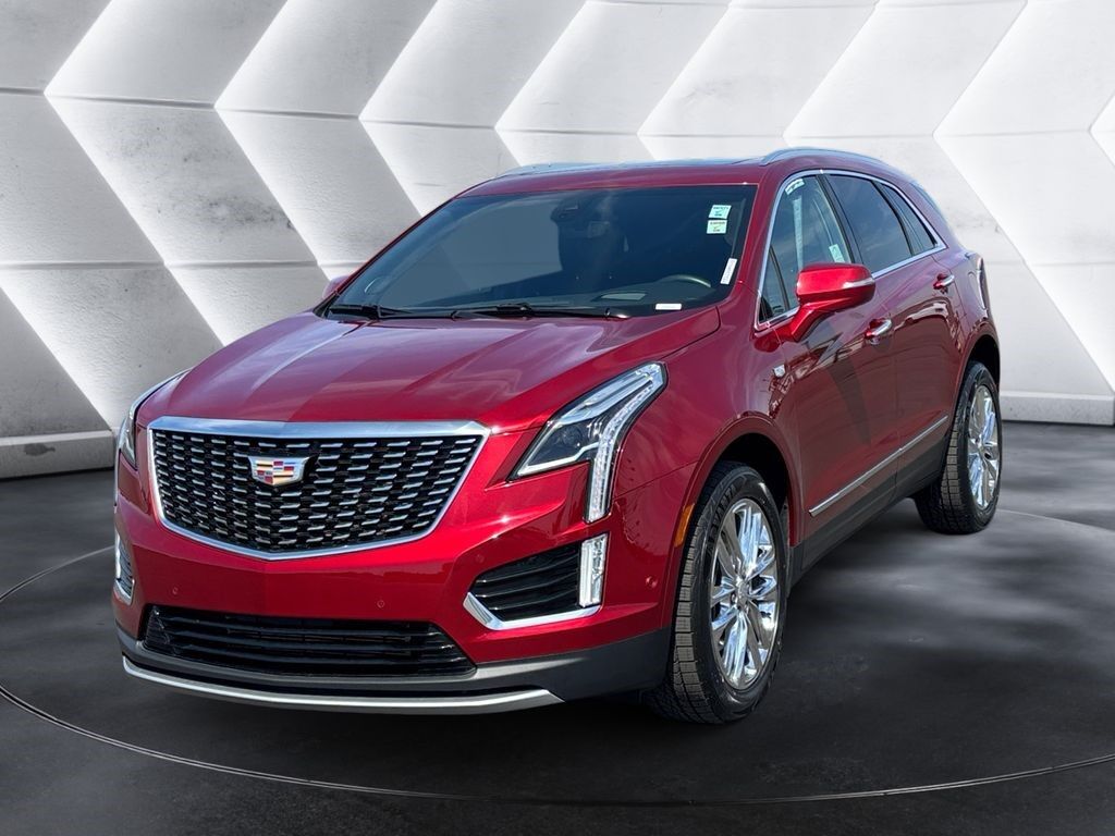 2023 Cadillac XT5 — photo 1 of 7
