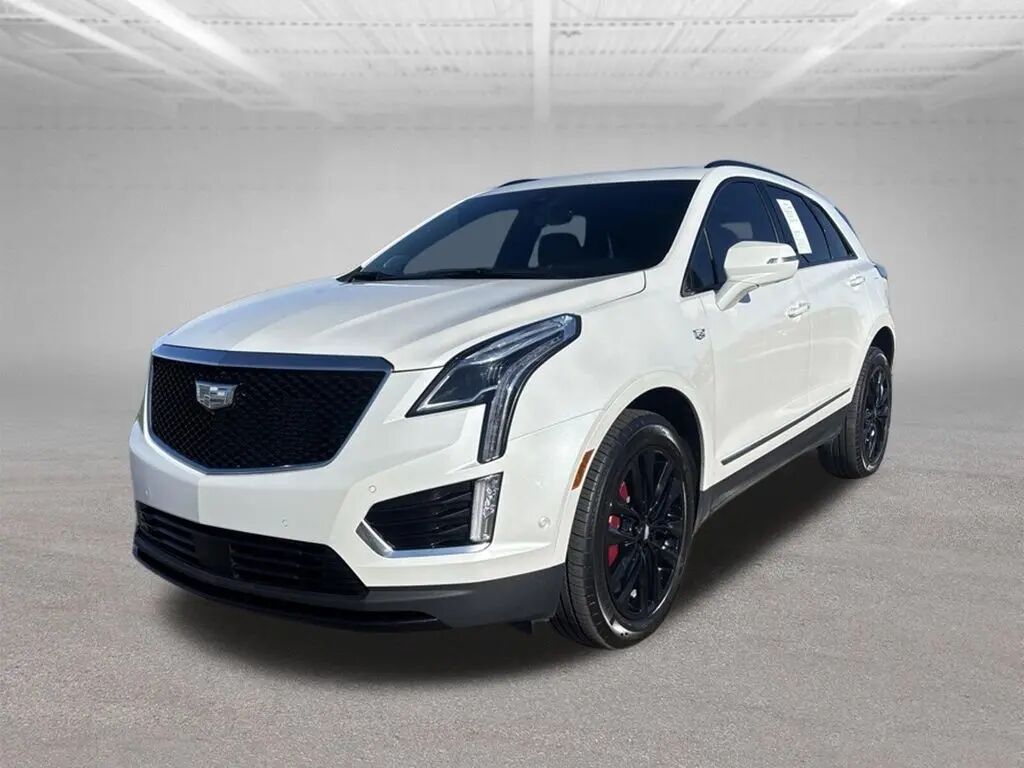 2024 Cadillac XT5 Sport — photo 1 of 12