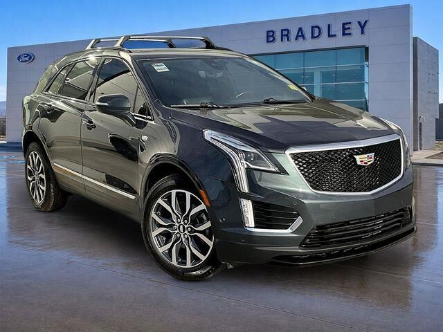 2021 Cadillac XT5 Sport