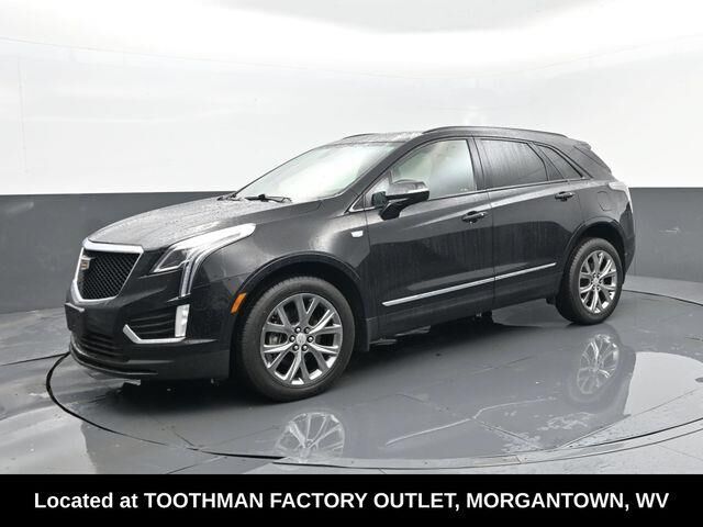 2020 Cadillac XT5 Sport — photo 1 of 12