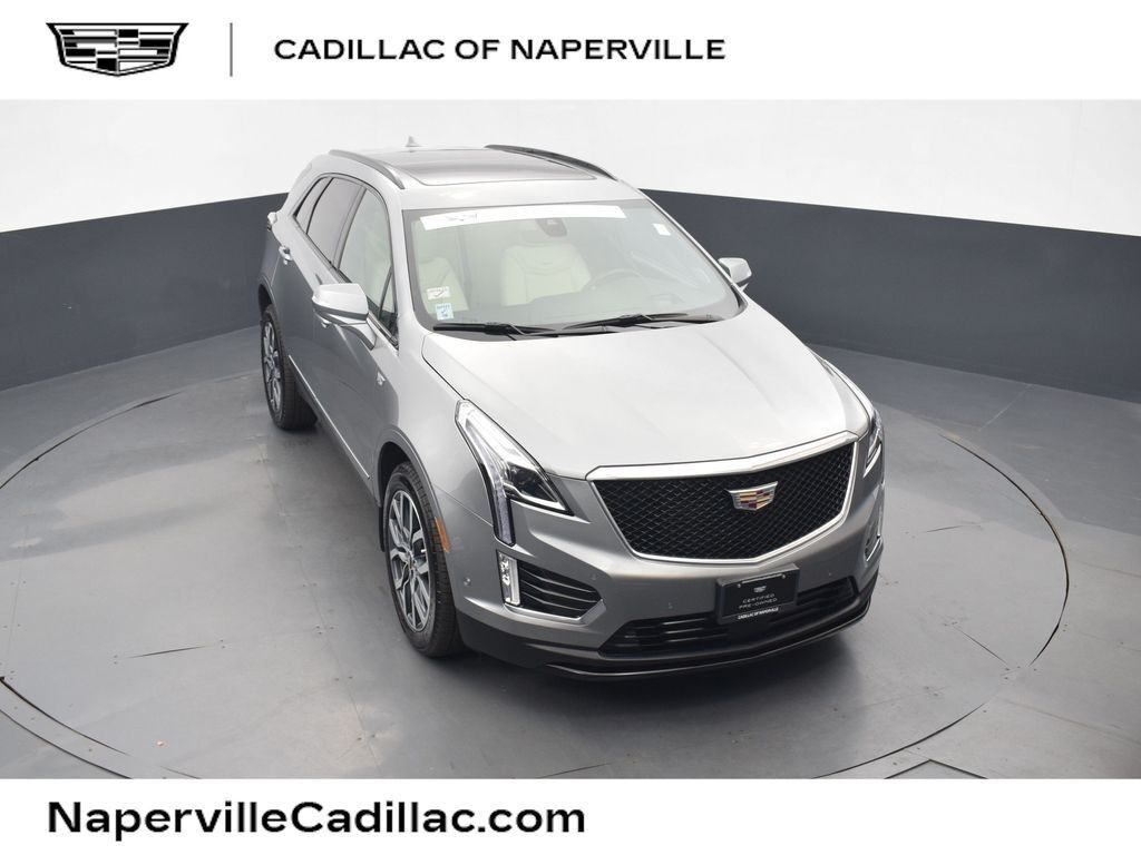 2023 Cadillac XT5 — photo 1 of 7