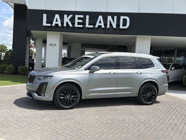 2025 Cadillac XT6