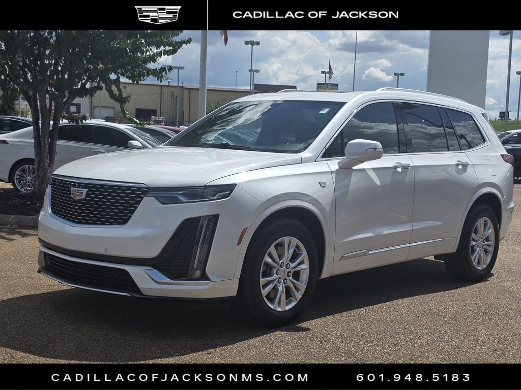 2024 Cadillac XT6 — photo 1 of 7
