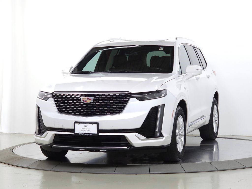 2024 Cadillac XT6 — photo 1 of 6