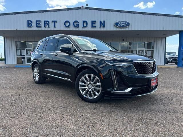 2022 Cadillac XT6 Premium Luxury